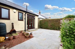 Rear courtyard garden- click for photo gallery